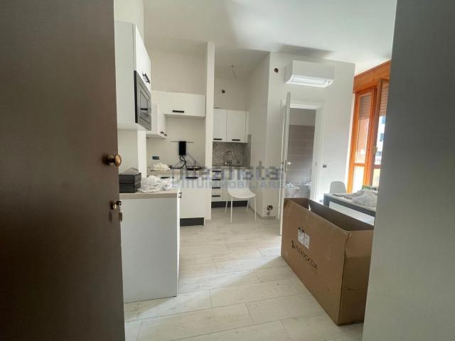 Appartamento in affitto di 35 m² in Via 4 Giornate di Napoli