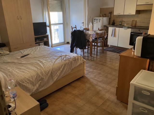 Appartamento in affitto di 35 m² in Via Valona