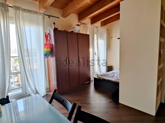 Appartamento in affitto di 35 m² in Via Alserio, 1