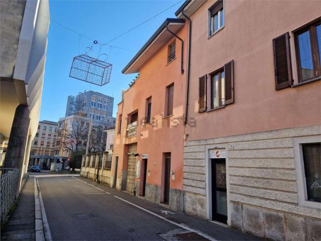 Appartamento in affitto di 35 m² in Via Antonio Pozzi, 8