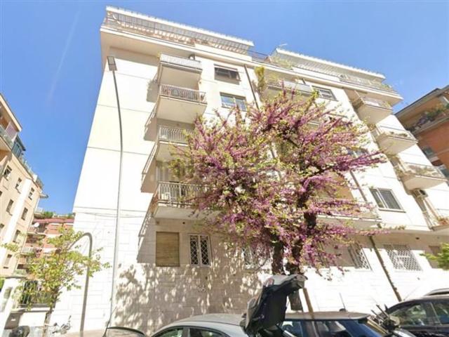 Appartamento in affitto di 35 m² in Via Francesco Saverio Nitti