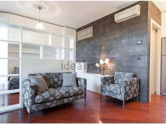 Appartamento in affitto di 35 m² in Via Gaetano de Castillia, 8