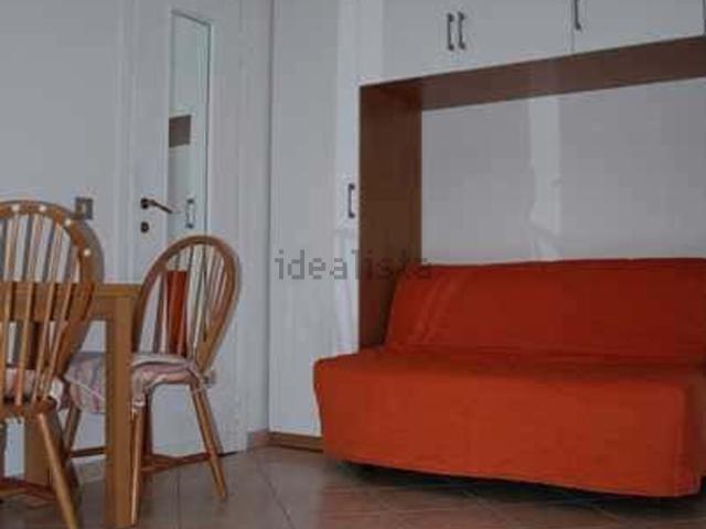 Appartamento in affitto di 35 m² in Via Lorenteggio, 141