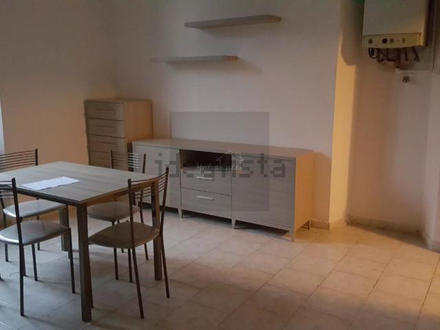 Appartamento in affitto di 35 m² in Via Melchiorre Gioia