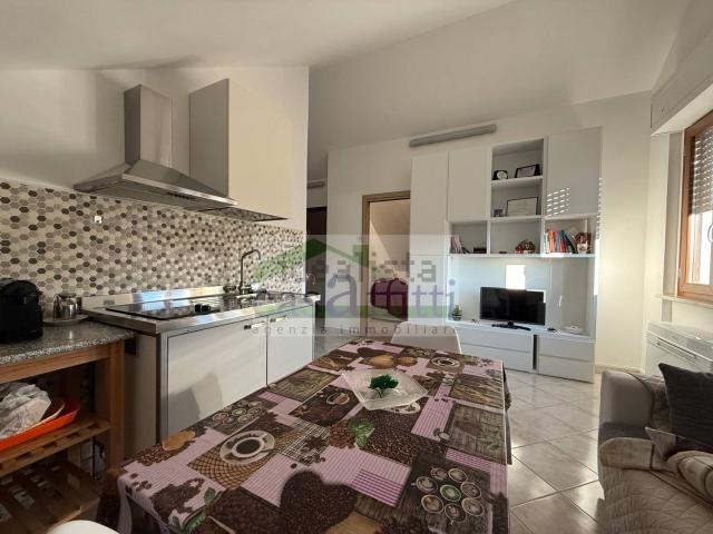Appartamento in affitto di 35 m² in Via Ramiro Ortiz, 14