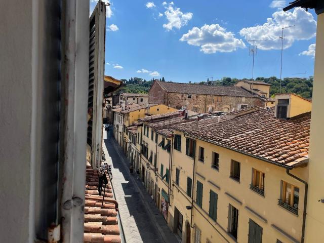 Appartamento in affitto di 38 m² in Via di Camaldoli