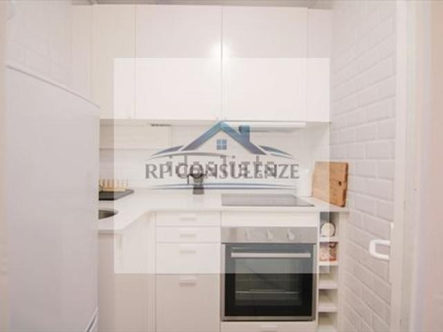 Appartamento in affitto di 38 m² in Via Giovanni Pascoli
