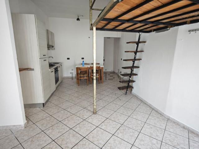 Appartamento in affitto di 39 m² in Via Cavour