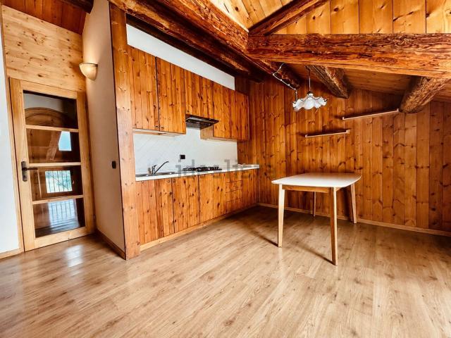 Appartamento in affitto di 39 m² in Via Meassa, 314