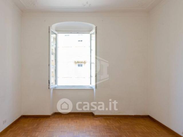 Appartamento in Affitto in Via Acquarone a Genova