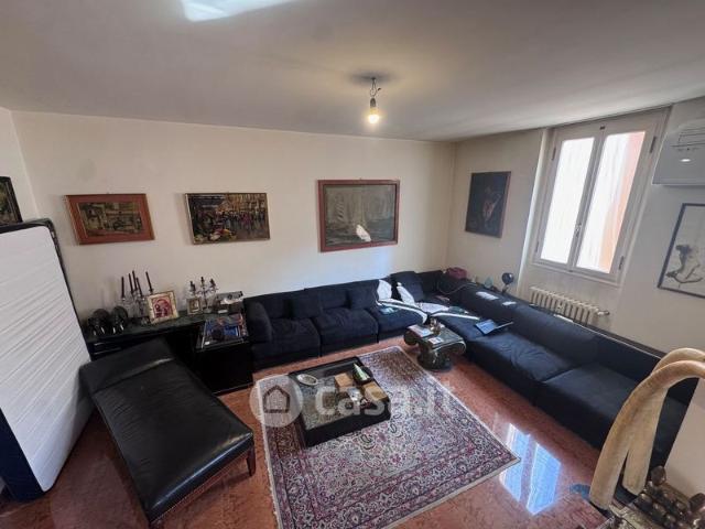 Appartamento in Affitto in Via del Monte a Bologna