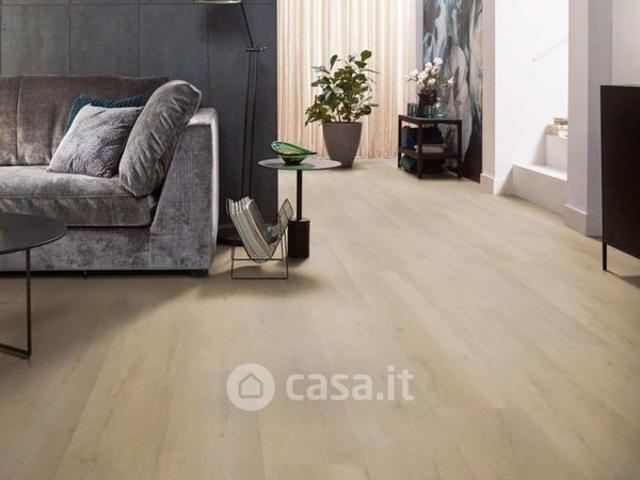 Appartamento in Affitto in Via Valenza a Milano