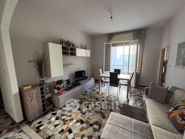 Appartamento in Affitto in Via Vincenzo Bellini a Modena