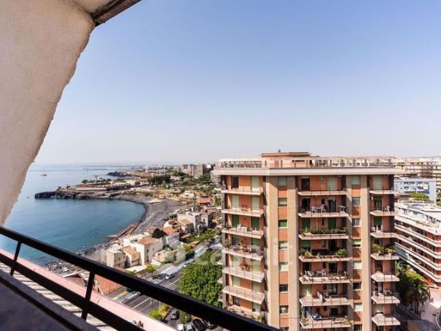 Appartamento in Affitto in Viale Alcide De Gasperi 173 a Catania