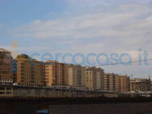 Appartamento in affitto in Corso Aldo Gastaldi, Genova