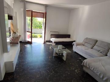Appartamento in affitto Marina Di Carrara, Marina di Carrara periferia est, Carrara