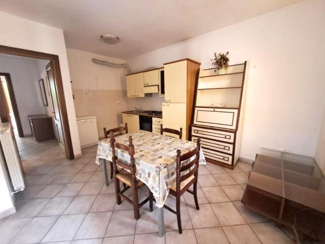 Appartamento in affitto Marina Di Massa, Massa