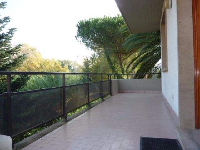 Appartamento in affitto Ronchi, Massa
