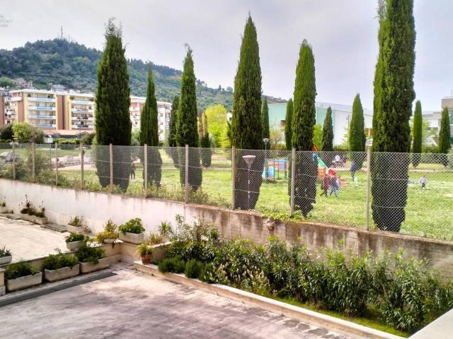 Appartamento in affitto stagionale a Grottammare Ischia Ascolani a sud del fiume Tesino, sopra ferrovia Via C.A. Dalla Chiesa, 67