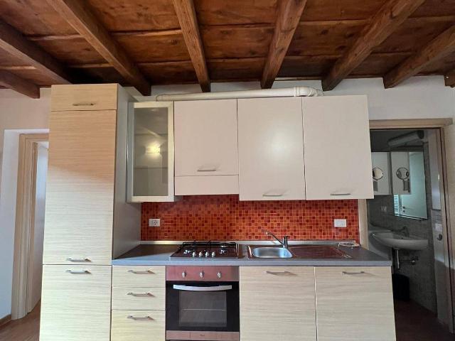 Appartamento in AffittoaNovara Centro