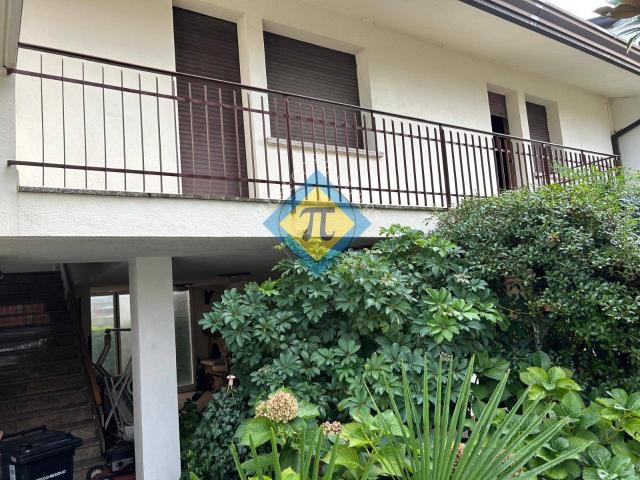 Appartamento in Bifamiliare in vendita a Pordenone, Borgomeduna