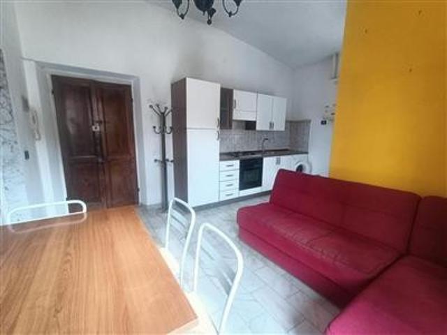 Appartamento in discreto stato di 120 mq. a Avenza