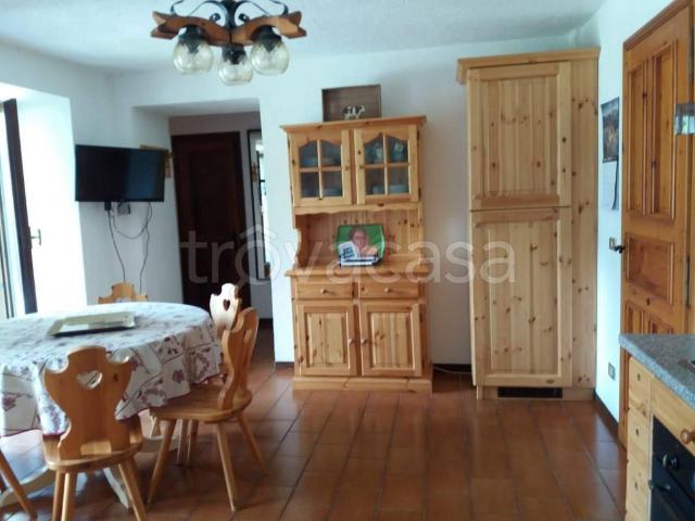 Appartamento in in affitto da privato a Courmayeur strada del Villair, 20, da privato, lavatrice, lavastoviglie TrovaCasa