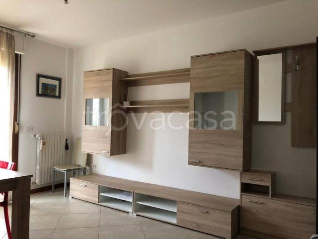 Appartamento in in affitto da privato a Collegno viale Antonio Gramsci, 11, arredato, posto auto, da privato TrovaCasa