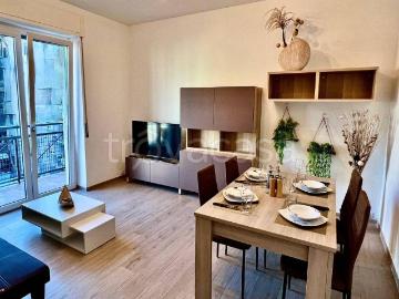 Appartamento in in affitto da privato a Como viale Massenzio Masia, 26, da privato, centrale, luminoso TrovaCasa