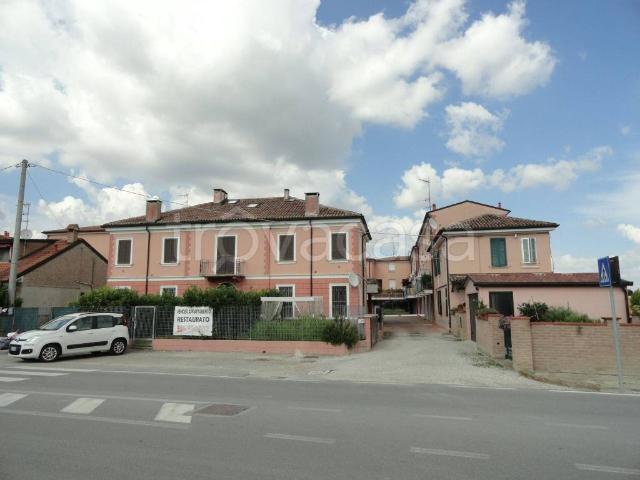 Appartamento in in affitto da privato a Copparo via Stazione, 141, box, terrazzo, da privato TrovaCasa