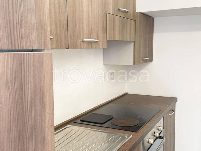 Appartamento in in affitto da privato a Corato via Carlo Poerio, 48, arredato, da privato, centrale TrovaCasa