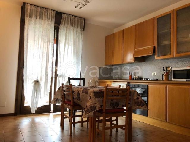 Appartamento in in affitto da privato a Cornaredo via San Siro, arredato, da privato, piscina condominiale TrovaCasa
