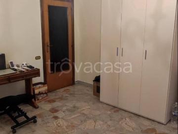 Appartamento in in affitto da privato a Cosenza viale Giacomo Mancini, 27, arredato, da privato, riscaldamento autonomo TrovaCasa