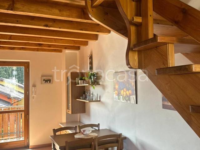 Appartamento in in affitto da privato a Costa Valle Imagna via Valcava, 3, box, terrazzo, da privato TrovaCasa