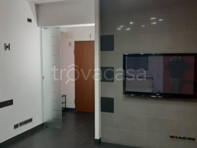 Appartamento in in affitto da privato a Catania viale Raffaello Sanzio, 2, posto auto, da privato, ristrutturato TrovaCasa