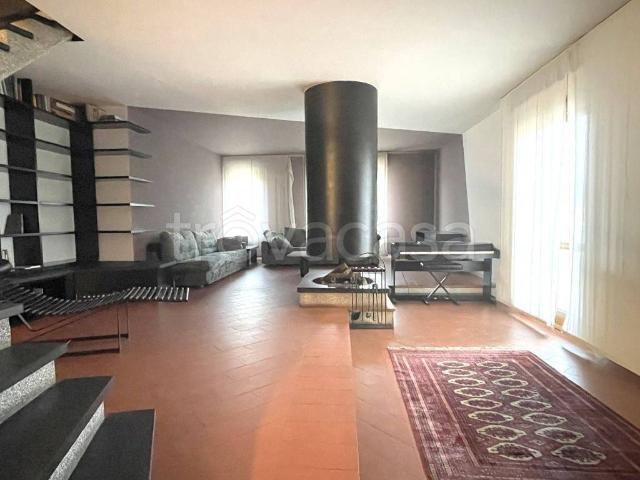 Appartamento in in affitto da privato a Cairo Montenotte via dei Mille, 15, box, da privato, immobile di prestigio TrovaCasa