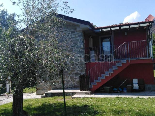 Appartamento in in affitto da privato a Calice al Cornoviglio località Pantanelli, 8a, da privato TrovaCasa