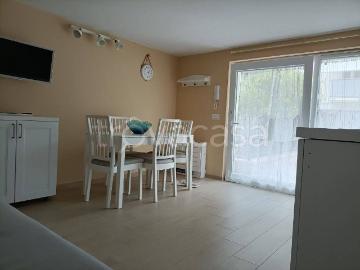 Appartamento in in affitto da privato a Camaiore via Francesco Crispi, 21, da privato, centrale, lavatrice TrovaCasa