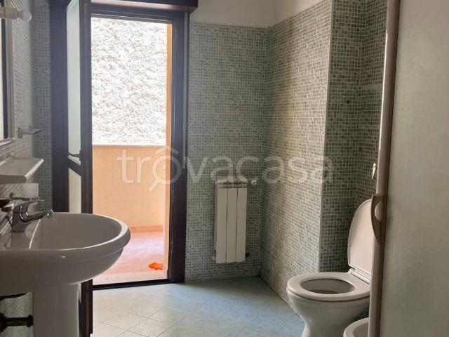 Appartamento in in affitto da privato a Campobello di Mazara via Giuseppe Garibaldi, 10, da privato, cucina abitabile, ripostiglio TrovaCasa
