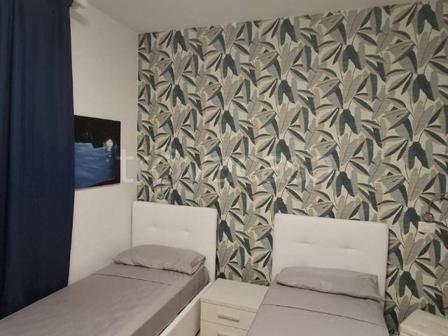 Appartamento in in affitto da privato a Capri via Cesina, 12, da privato, ristrutturato, lavatrice TrovaCasa