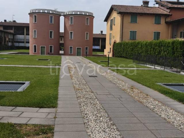 Appartamento in in affitto da privato a Capriano del Colle via Trento, 131/e, arredato, giardino, da privato TrovaCasa