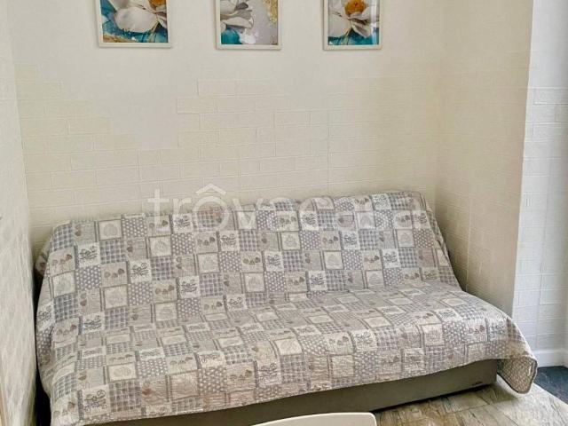 Appartamento in in affitto da privato a Carrara corso Carlo Rosselli, 3, arredato, da privato, aria condizionata TrovaCasa