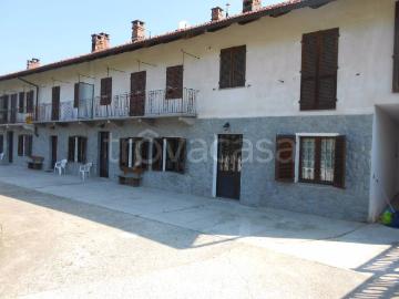 Appartamento in in affitto da privato a Casalborgone strada Provinciale 458 di Casalborgone, giardino, posto auto, da privato TrovaCasa
