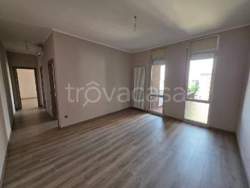 Appartamento in in affitto da privato a Casale Monferrato viale Ottavio Marchino, 6A, box, terrazzo, da privato TrovaCasa