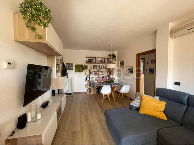Appartamento in in affitto da privato a Casalecchio di Reno via della Costituzione, box, da privato, parzialmente arredato TrovaCasa