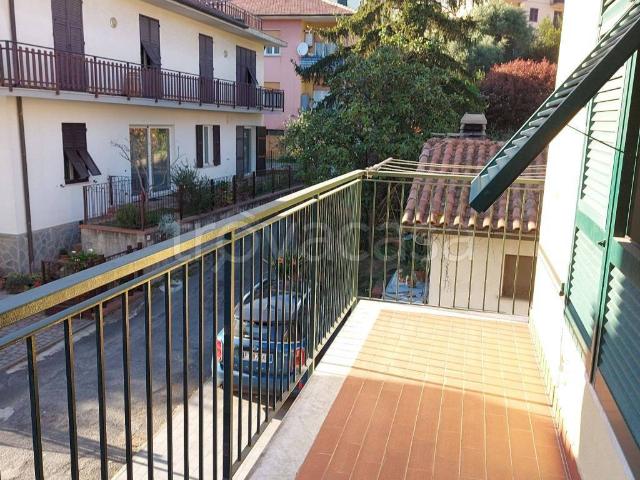 Appartamento in in affitto da privato a Casarza Ligure via Vittorio Annuti, 108, da privato, lavatrice, luminoso TrovaCasa