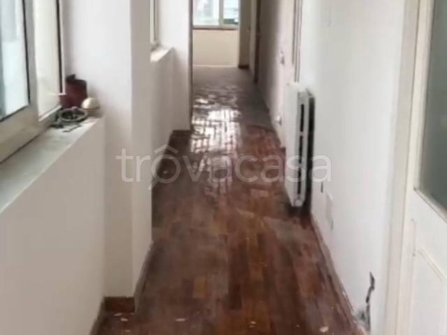 Appartamento in in affitto da privato a Caserta via Giuseppe Verdi, 42, da privato, riscaldamento autonomo, frigorifero TrovaCasa