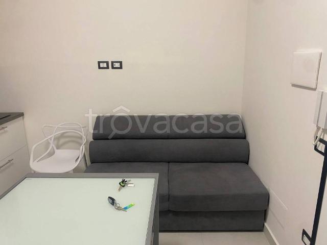 Appartamento in in affitto da privato a Caserta strada Statale Sannitica, 87, arredato, posto auto, terrazzo TrovaCasa