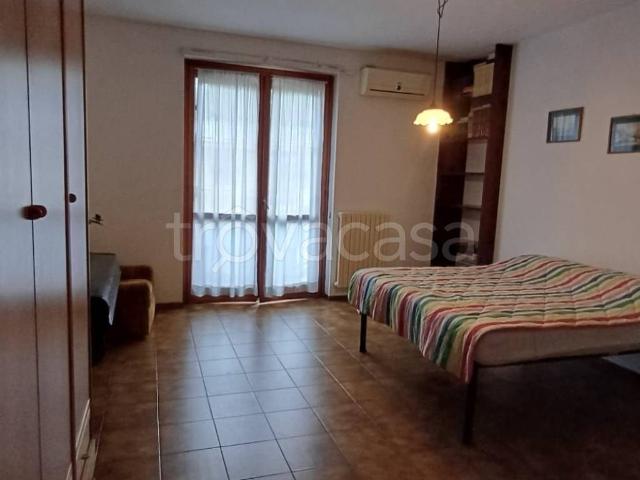 Appartamento in in affitto da privato a Cassina de' Pecchi via Don a. Vismara, 1, da privato, possibilità posto auto, balcone TrovaCasa