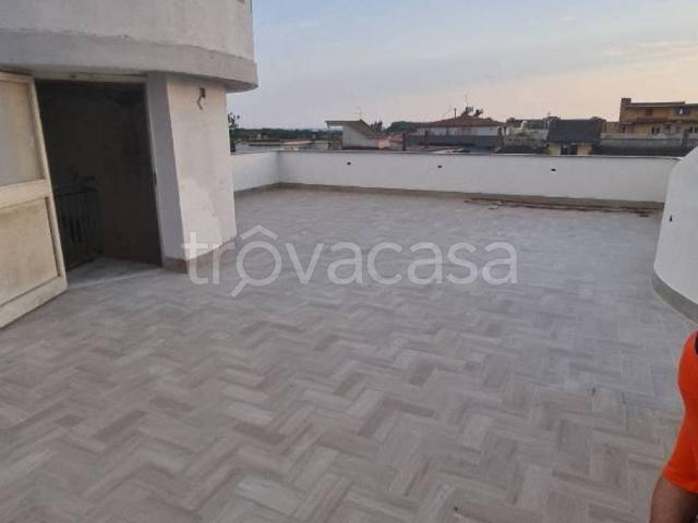 Appartamento in in affitto da privato a Castel Volturno viale Giuseppe Boschetto, 9, da privato, ristrutturato TrovaCasa